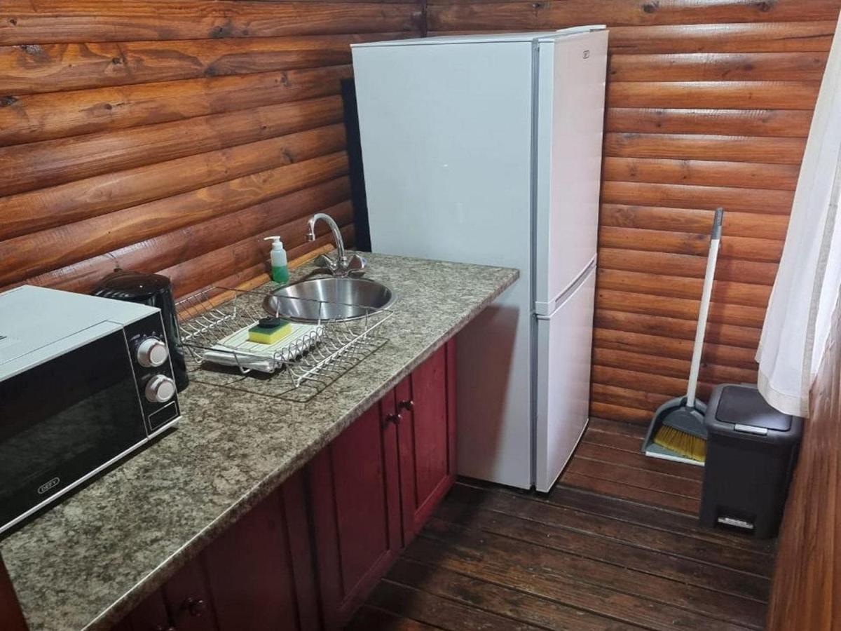 Waterfall Safari Lodge Winterkamp Екстериор снимка