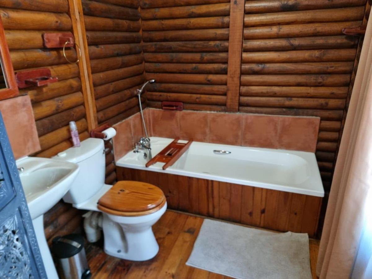 Waterfall Safari Lodge Winterkamp Екстериор снимка
