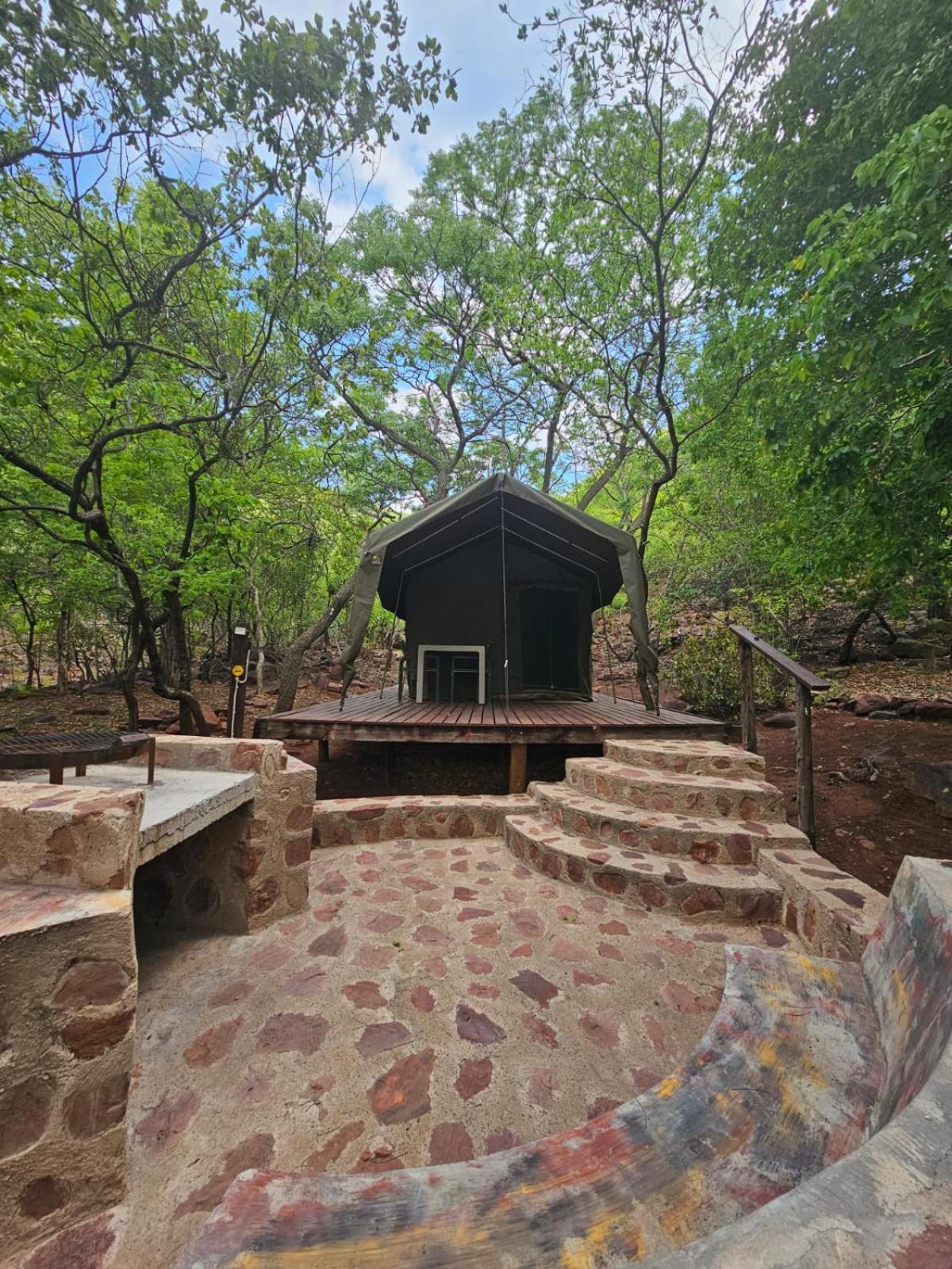 Waterfall Safari Lodge Winterkamp Екстериор снимка